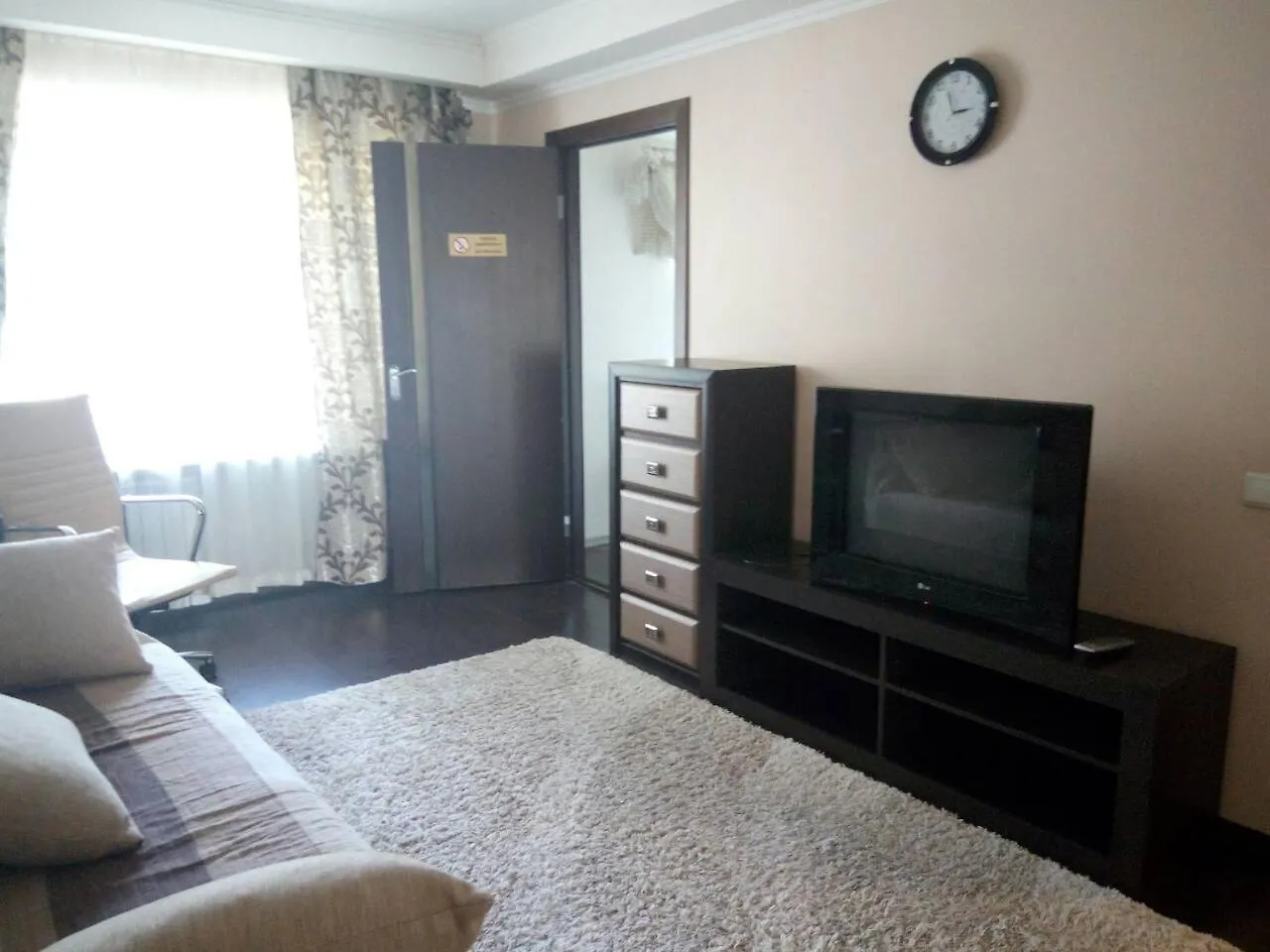 Apartamento Квартира 2 Комн Рядом И-Т Амосова.Метро Олимпийская 3 Остановки
