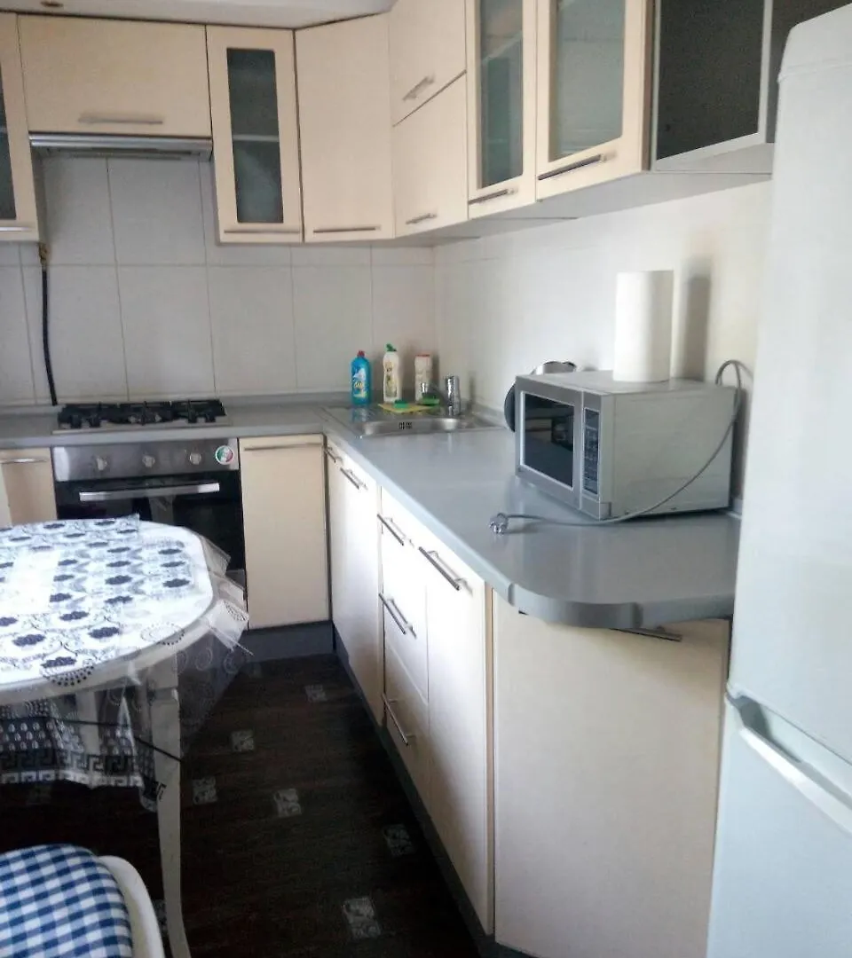 Apartamento Квартира 2 Комн Рядом И-Т Амосова.Метро Олимпийская 3 Остановки